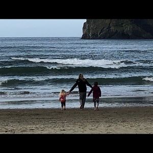 Meet your Posher, Lauri